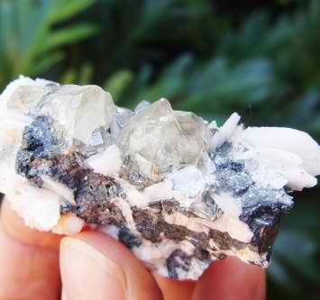 Cerussite Meanings & Healing Properties