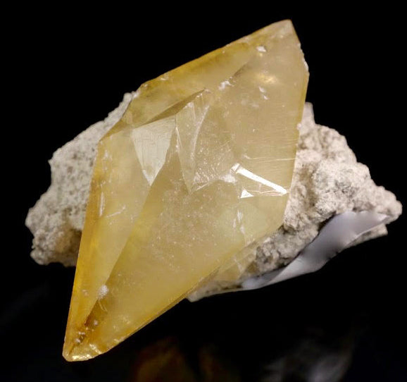 Calcite Meanings & Healing Properties