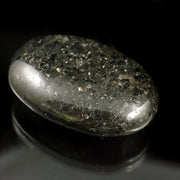 Nuummite