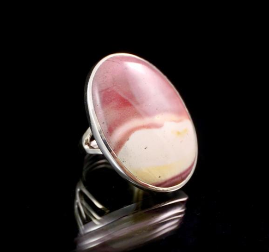 Oval Mookaite Ring