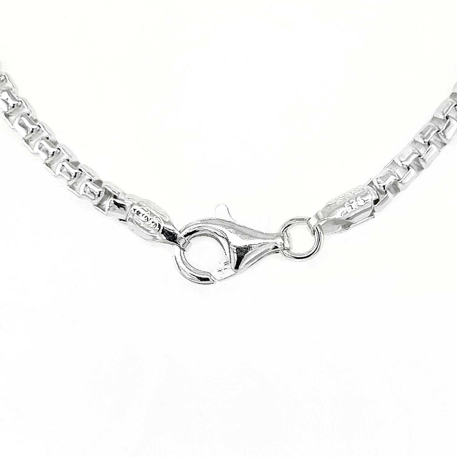 Rounded Silver Box Chains