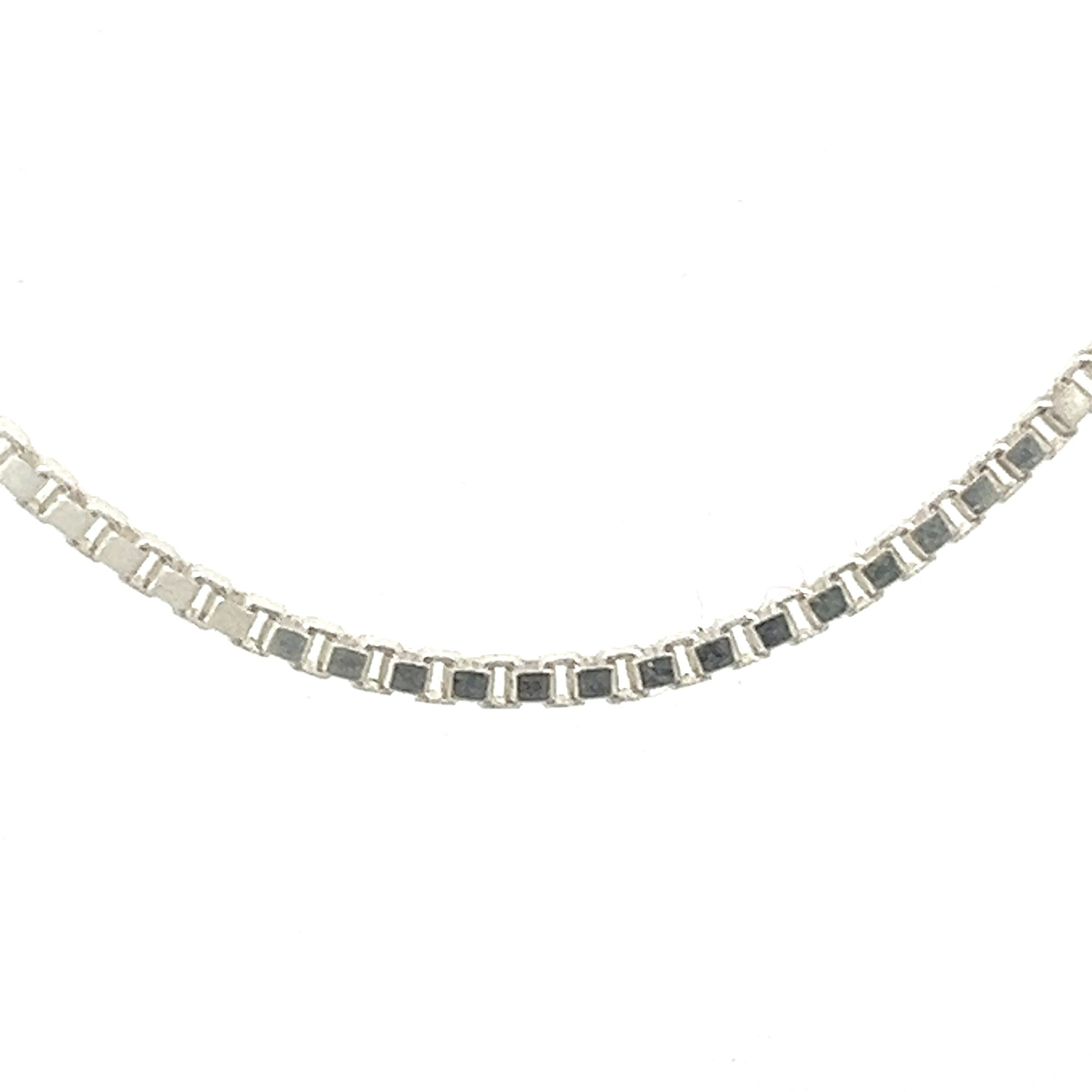 Silver box chain 20''