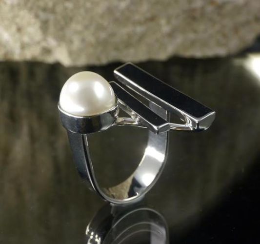 Pearl Ring