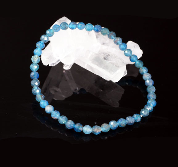 blue-apatite-bead-bracelet-brisbane-australia